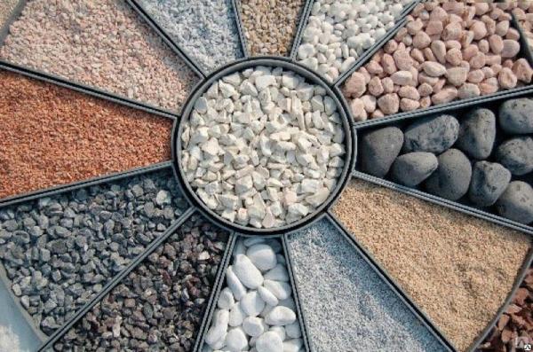 Щебень гранитный и известняковый фр.    5-20,    20-40,    40-70,    70-150,    0-1000 с доставкой в СПб и Ло